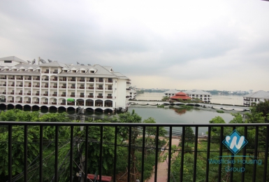 The 4-th floor apartment with beautiful lakeview in Tay Ho,Ha Noi